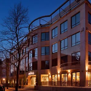 movenpick-hotel-the-hague.thehaguehotels.net/